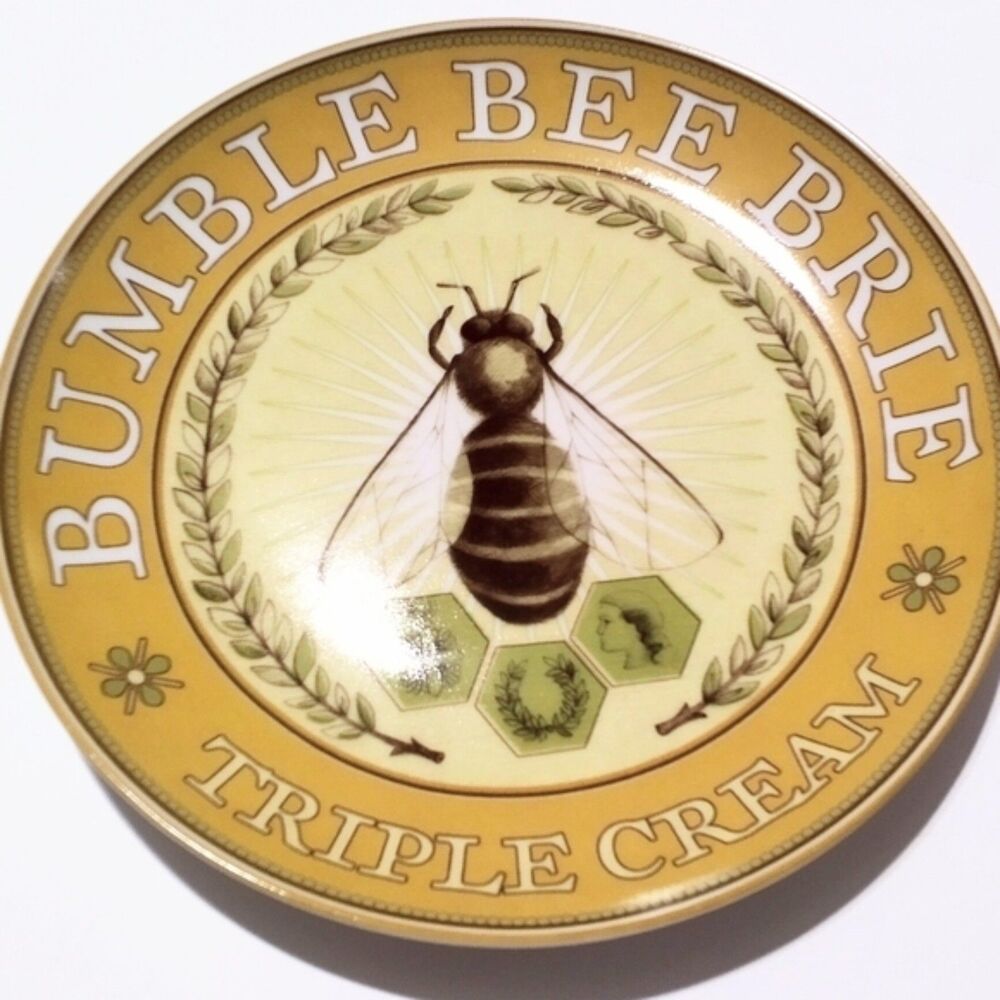Pottery Barn Vintage Label Cheese Plates – Set of Four with Original Box - Picture 3 of 8